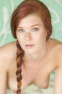 mia sollis rodena deltagamma indoor redhead green freckles b...