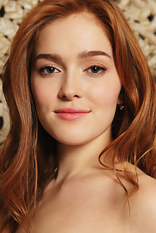Jia Lissa in Sheer Perfection by Flora indoor redhead green ...