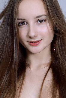 Presenting Rosalina by Matiss indoor brunette brown eyes sha...