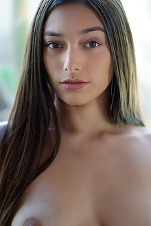 Presenting Shelena by Luca Helios indoor brunette brown eyes boobies shaved pussy custom